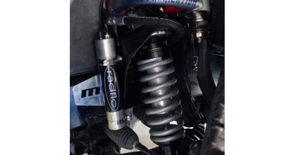 Nissan Xterra Titan Swap 2.5 Coilovers with Remote Reservoir by Radflo